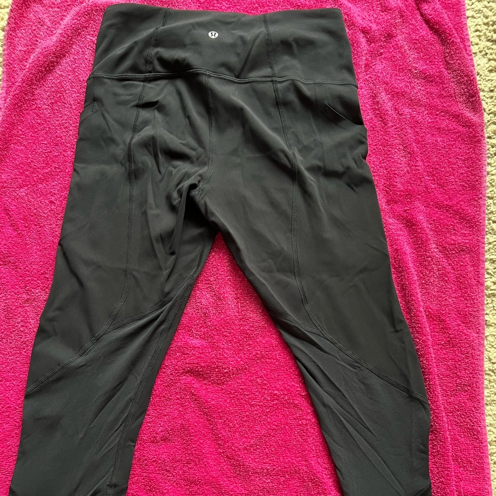 Lululemon crop leggings 23”